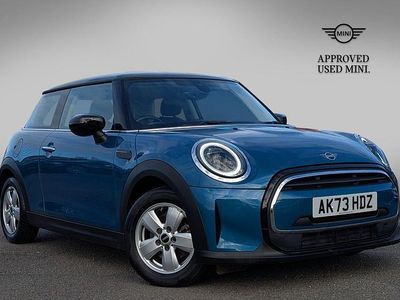 Used Mini Cooper Classic 134 HP (98 kW) 2023 Blue Hatchback
