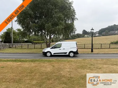 Used Ford Transit Connect 100 HP (73 kW) 2023 Frozen white (solid paint) MPV