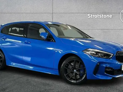 Usado BMW 118 M Sport 134 CV (98 kW) 2023 Azul Utilitario