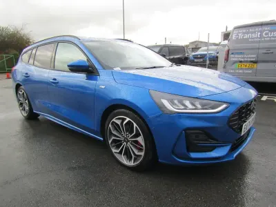 Used Ford Focus ST-Line X 125 HP (91 kW) 2024 Desert island blue Estate