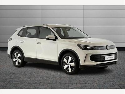 Used VW Tiguan Match 150 HP (110 kW) 2024 Pure white SUV