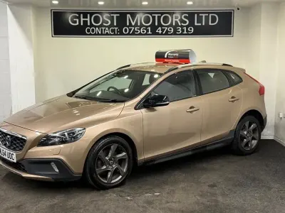 Used Volvo V40 CC 115 HP (84 kW) 2014 Estate