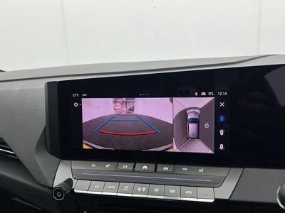 Grey Used 2024 Vauxhall Astra Ultimate Hatchback | £18,299 (Good price)