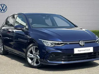 Used VW Golf VIII R-line 150 HP (110 kW) 2024 Blue Hatchback