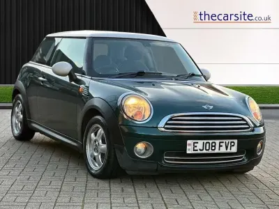 Begagnad Mini Cooper Hatch 2008 Grön Halvkombi
