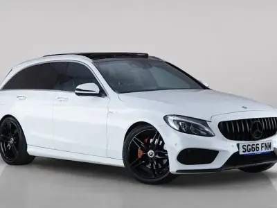 Used Mercedes C220 AMG Line Premium 170 HP (125 kW) 2016 White Estate