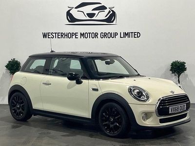 White Used 2018 Mini Cooper Classic Hatchback | £8,000 (Fair price)