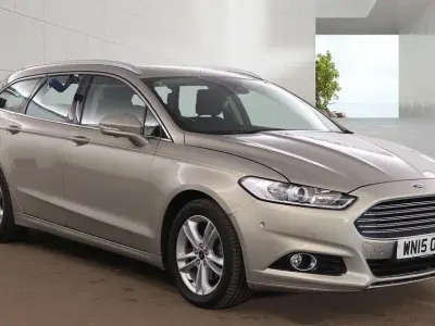 Used Ford Mondeo Titanium 160 HP (117 kW) 2015 Silver Estate