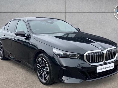 Begagnad BMW 520 M Sport 208 HK (152 kW) 2024 Svart