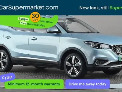Usado MG ZS Exclusive 105 kW (143 HP) 2020 Azul SUV