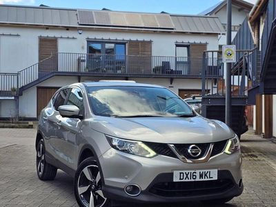 Used Nissan Qashqai N-Connecta 2016 Silver SUV