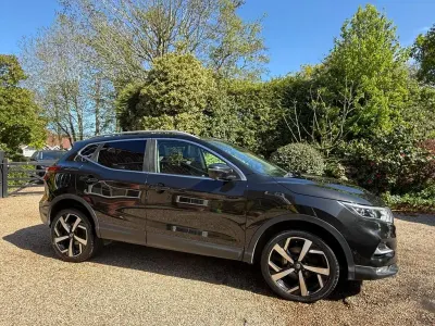 Used Nissan Qashqai S 2019 Black SUV