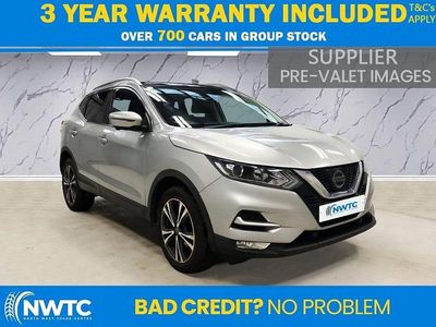 Used Nissan Qashqai N-Connecta 115 HP (84 kW) 2017 Silver SUV