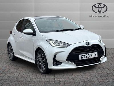 Used Toyota Yaris Hybrid 2023 White Hatchback