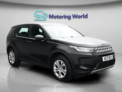 Second-hand Land Rover Discovery Sport S 163 CP (119 kW) 2021 Negru SUV