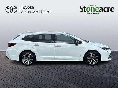 New Toyota Corolla Design 138 HP (101 kW) 2025 White Estate