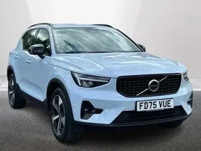 Usado Volvo XC40 Plus 197 CV (144 kW) 2026 SUV