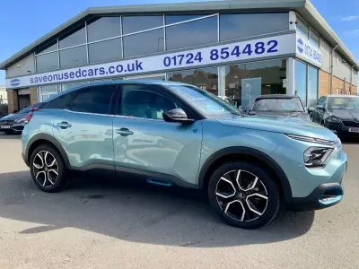 Second-hand Citroën e-C4 Shine 100 kW (136 CP) 2022 Albastru Hatchback