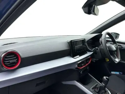 New Seat Arona FR 113 HP (83 kW) 2026 Blue SUV