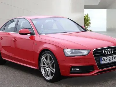 Used Audi A4 S-Line 140 HP (102 kW) 2012 Red Sedan
