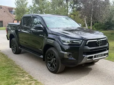 Second-hand Toyota HiLux