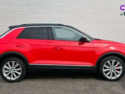 Used VW T-Roc SEL 150 HP (110 kW) 2018 Flash red black SUV