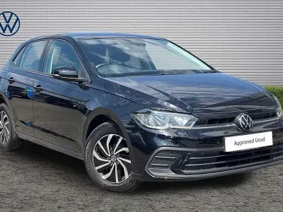 Used VW Polo Life 95 HP (69 kW) 2023 Black Hatchback