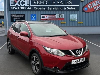 Used Nissan Qashqai N-TEC 110 HP (80 kW) 2016 Red SUV
