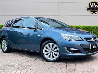 Used Vauxhall Astra Elite 2015 Blue Estate