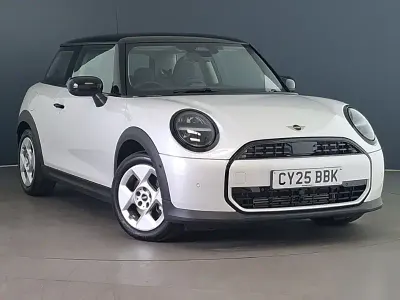 New Mini Cooper Classic 114 kW (156 HP) 2025 White Hatchback