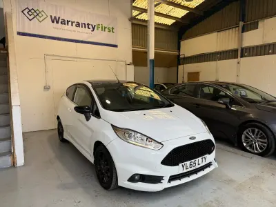 Używany Ford Fiesta Zetec 2016 Biały Hatchback
