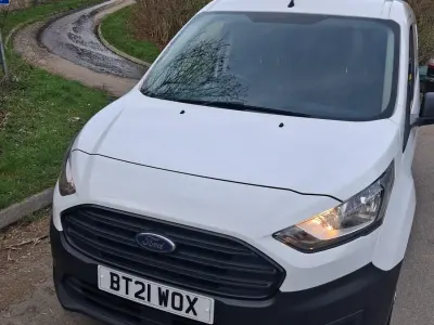 Used Ford Transit Connect 100 HP (73 kW) 2021 White MPV
