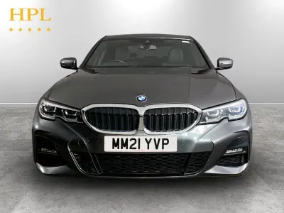 Usado BMW 320 M Sport 184 HP (135 kW) 2021 Cinzento Sedan
