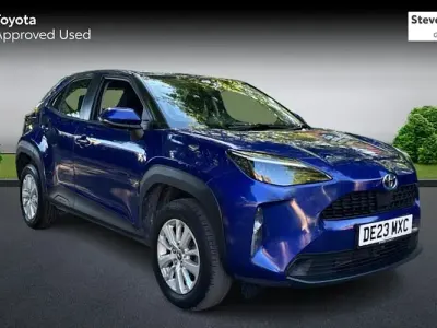 Used Toyota Yaris Cross 116 HP (85 kW) 2023 Blue SUV