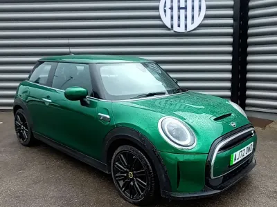 Używany Mini Cooper S Hatch 135 kW (184 KM) 2022 Zielony Hatchback