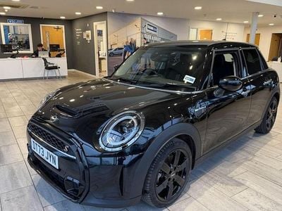 Used Mini Cooper S Comfort 178 HP (130 kW) 2022 Hatchback