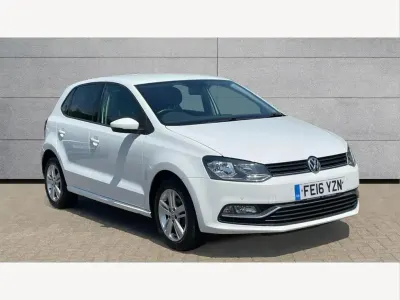 Used VW Polo Match 90 HP (66 kW) 2016 White Hatchback