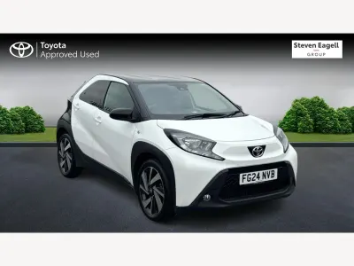 Used Toyota Aygo X 72 HP (52 kW) 2024 White SUV