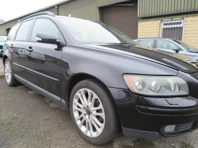 Second-hand Volvo V50 SE 125 CP (91 kW) 2006 Negru Break