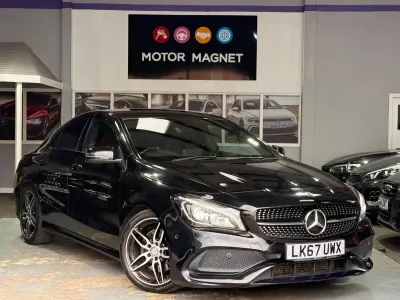 Usado Mercedes CLA220 AMG line 2017 Preto Sedan