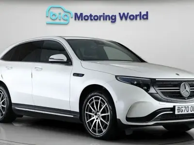 Usado Mercedes EQC400 AMG line 300 kW (408 HP) 2022 SUV