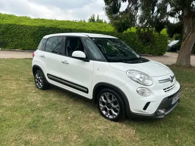 Used Fiat 500L Trekking 85 HP (62 kW) 2013 White MPV