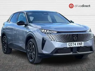 Usado Peugeot 3008 GTi 136 HP (100 kW) 2025 Cinzento SUV