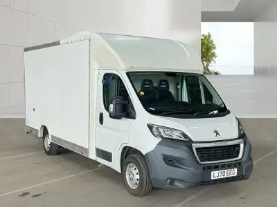 Used Peugeot Boxer 130 HP (95 kW) 2020 White Van
