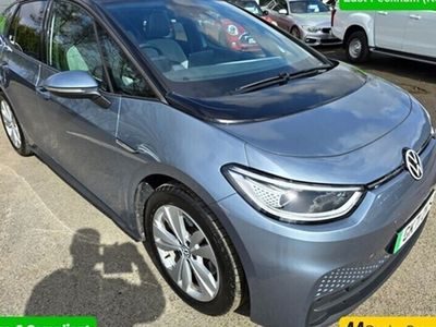 used VW ID3 Hatchback (2021/71)150kW Family Pro Performance 62kWh 5dr Auto