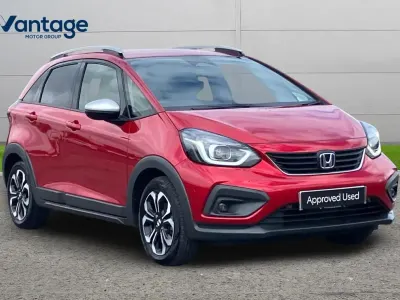 Used Honda Jazz Hybrid 109 HP (80 kW) 2021 Red Hatchback