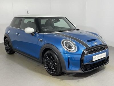 Used Mini Cooper S Exclusive 176 HP (129 kW) 2024 Blue Hatchback