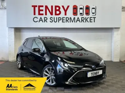Used Toyota Corolla 184 HP (135 kW) 2019 Black Hatchback