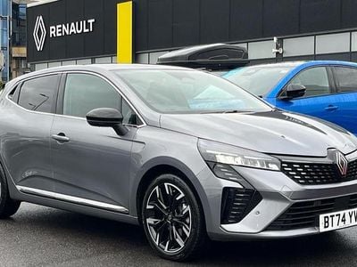 Used Renault Clio V Techno 143 HP (105 kW) 2024 Metallic  shadow grey  Hatchback