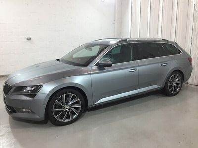 used Skoda Superb Superb2.0 TDI L & K AUTO ESTATE FRENCH LHD